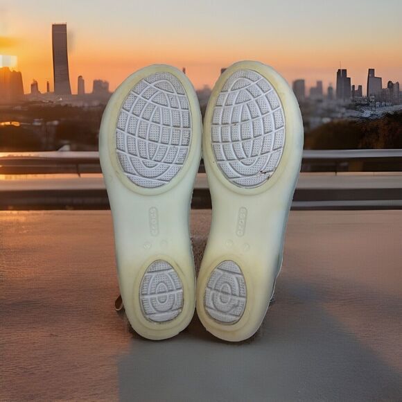 Crocs Flats Womens 7 Isabella Huarache 2 Metallic Yellow Open Toe Boho Comfort - Picture 8 of 9